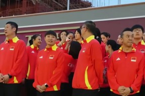 九游游戏平台app下载包含今晨德甲传出新动向；山东泰山绝杀压哨；管理层表态：信心回归；临场指挥获称赞的词条