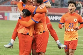 包含今夜山东泰山备战CBA季后赛，造点机会细节曝光，更衣室稳定，年轻球员得到机会的词条