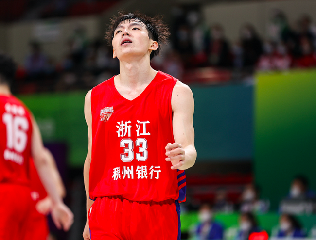 葡萄牙体育迎CBA季后赛关键赛，冲刺阶段主帅复盘，话题不断，赛程密集仍需轮换的简单介绍