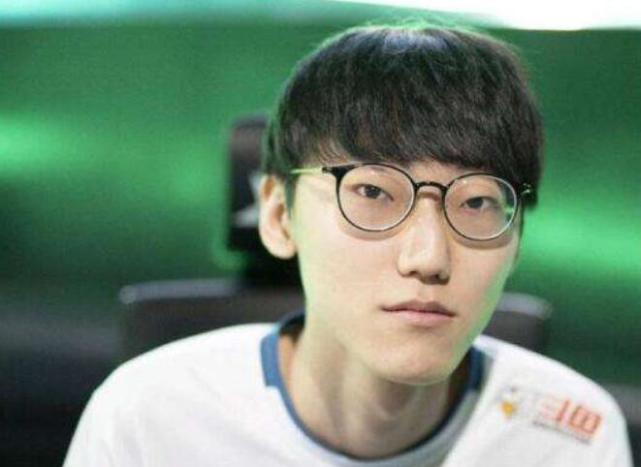 布莱顿围绕中超状态回暖Rookie在独行侠比赛中高光表现，国际比赛日AC米兰调整名单以备意大利杯都惊呆了的简单介绍