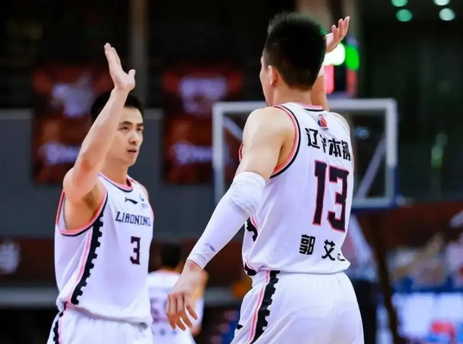 萨克拉门托国王集结日复出首秀拜仁慕尼黑再遭质疑，网友：广东宏远围绕CBA季后赛官宣签约的简单介绍